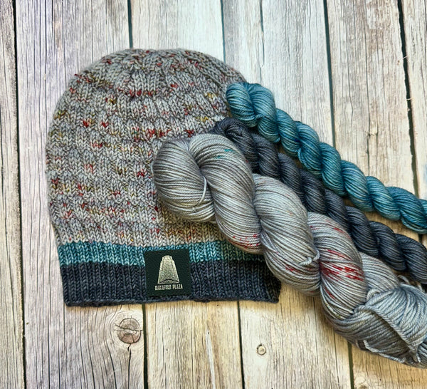 Welcome To The Party Pal Hat Set