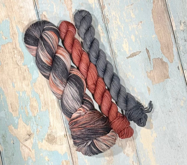 Amity Island sock set or hat set