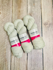 Doodle Bar - White Rabbit