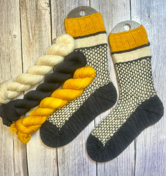 A Major Award Sock Set